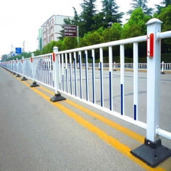 郑州厂家批发马路公路护栏京式市政护栏交通道路护栏隔离栏防撞栏工程