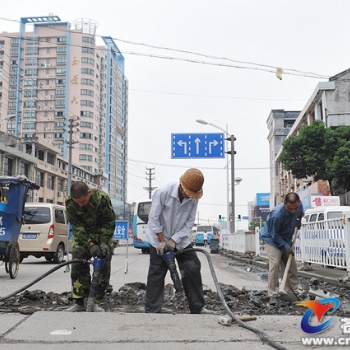 新闻：大连众鑫水泥地面快速修补料