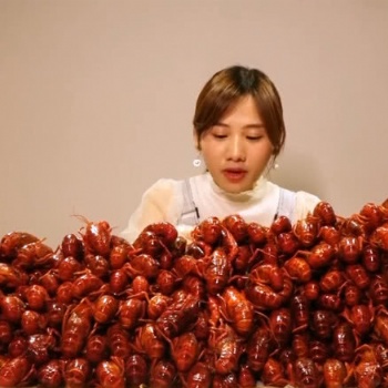 懒仔即食麻辣小海鲜让你品尝不一样味道！