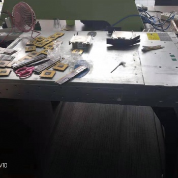 闲着一台服务器，转让