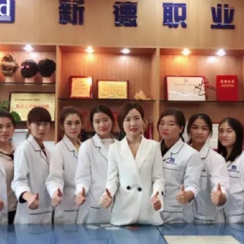 在东坑新德职校学电脑办公，一个月，做文员，多种职位等你来选