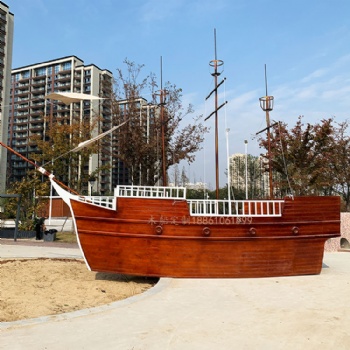 厂家定制公园景区广场大型景观海盗木船防腐处理