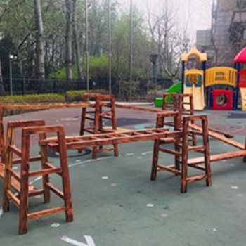 可凡游乐设施 大型户外碳化积木 空心碳化积木