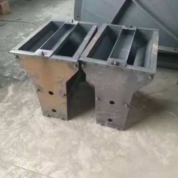 隔离墩模具的制作理念及使用年限