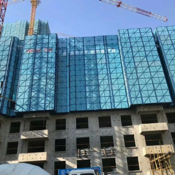 建筑用附着式升降脚手架