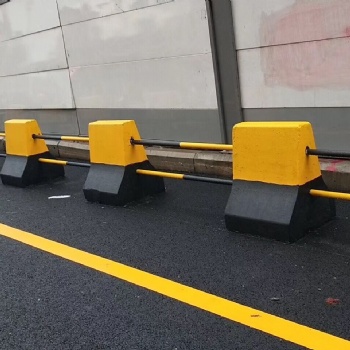 马路交通工程厂家、交通疏导施工队、市政公路热熔划线公司