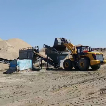 山砂筛分水洗设备，河道泥沙分离机械，青州志成洗砂设备