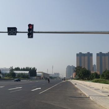 路灯杆，灯杆，监控杆，信号灯杆，保定滕坤生产厂家