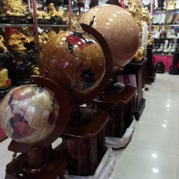西安实木地球仪摆件，东郊直营店，80cm地球仪开业摆件
