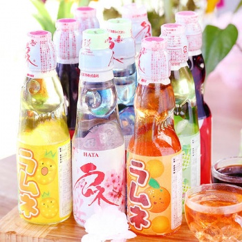 上海港碳酸饮料进口**