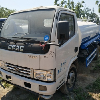 厂家二手五方洒水车，出售