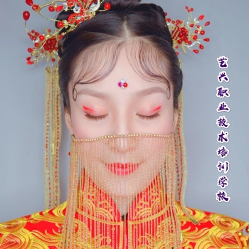 时尚婚纱摄影组合课程