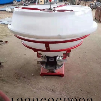 撒肥机 拖拉机后置500L农用撒肥机