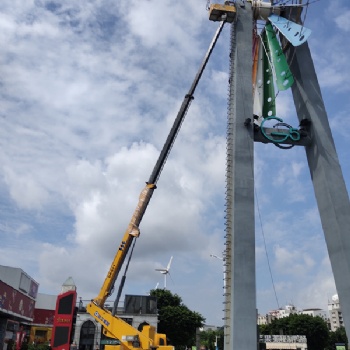 黄埔升降机、云梯车、登高车、高空作业车出租选鑫越路桥