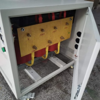 东莞三相隔离变压器380V变220V、200V