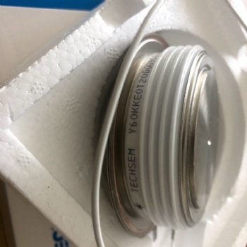 湖北襄樊TECHSEM岘峰牌Y76KKE2500A2800V台基普通可控硅晶闸管