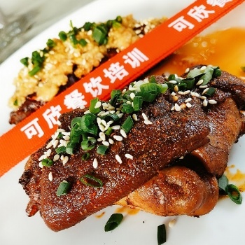 重庆美食特色秘制烤猪蹄培训学习