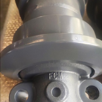 小松PC300支重轮