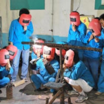 深圳罗田固戌电工焊工叉车培训复审电工焊工叉车高处作业培训复审