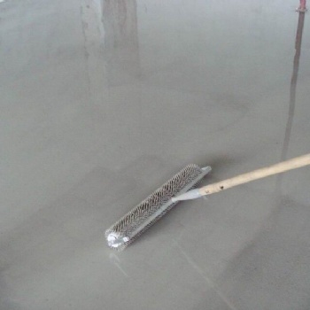 昭通自流平水泥生产厂家 自流平水泥施工视频