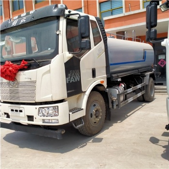 道路大型绿化洒水车喷洒车厂家