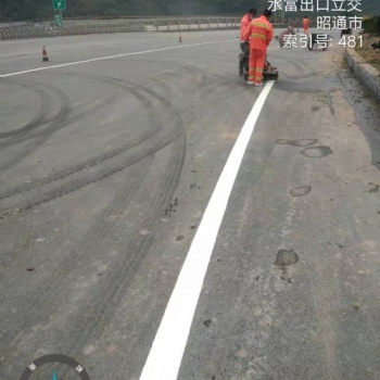 郑州马路划线，热熔标线，道路指示牌马路划线热熔标线道路指示牌沥青摊铺车库车位划线施工
