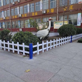 花园草坪防腐木栏杆护栏围栏栅栏小篱笆庭院隔离pvc护栏