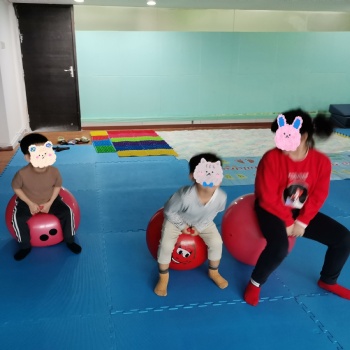 东莞南城儿童专注力不佳，专注力就选正念之家快速训练孩子注意力