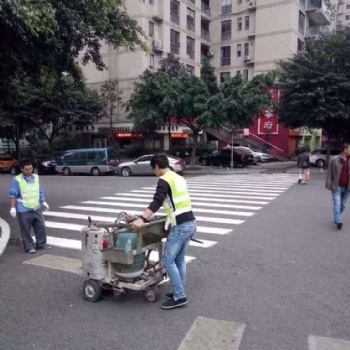 重庆工厂地面划线公司，通道划线，热熔划线，分区划线。