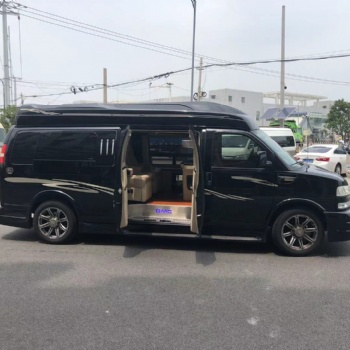 上海GMC7座保姆车租赁 GMC租赁 GMC房车租赁