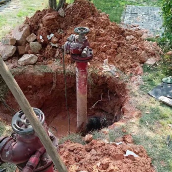 埋地下自来水管查漏水，深圳PE管道漏水电熔维修公司