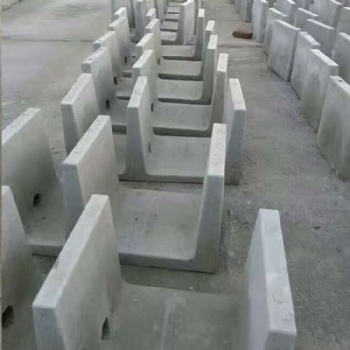 供应，流水槽模具 水泥流水槽模具 流水槽钢模具，工艺精良