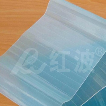 提供红波FRP采光板 玻璃钢透光瓦 透光耐强腐蚀 刚性大 适应温差大场所 重量轻 通道采光