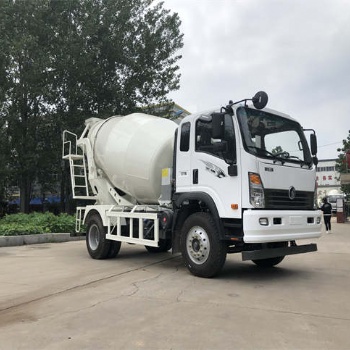 国六重汽**6混凝土罐车 小型水泥搅拌车 厂家直售