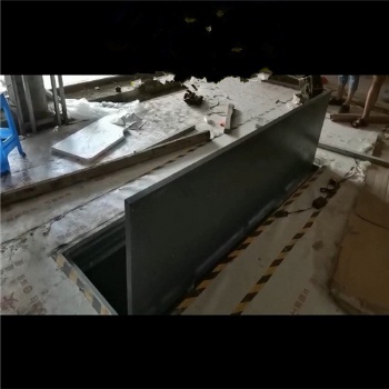 厂家安装地下室隐藏门