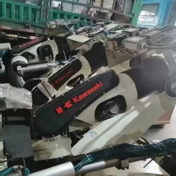 供应川崎BT200L,焊接机器人，二手机器人，码垛机器人，上下料机器人
