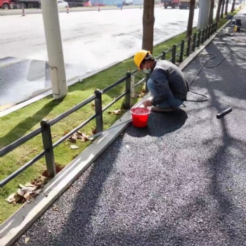 守卫神道路护栏深圳公路交通护栏德式护栏绿化隔离栏公园围栏
